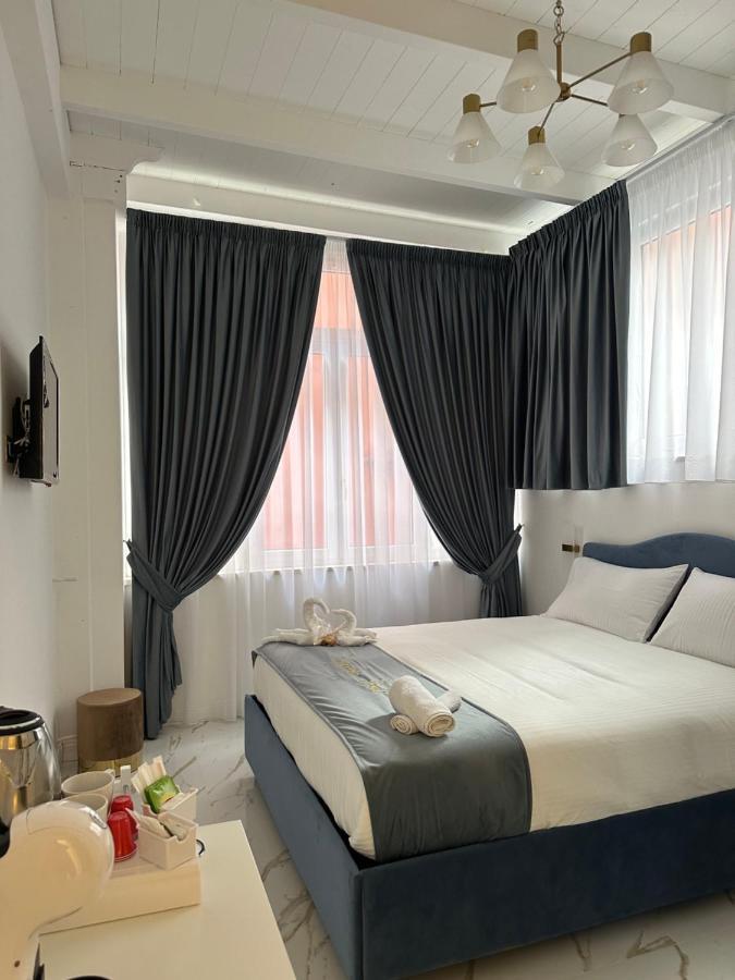 Depandance Vania Napoli Екстериор снимка